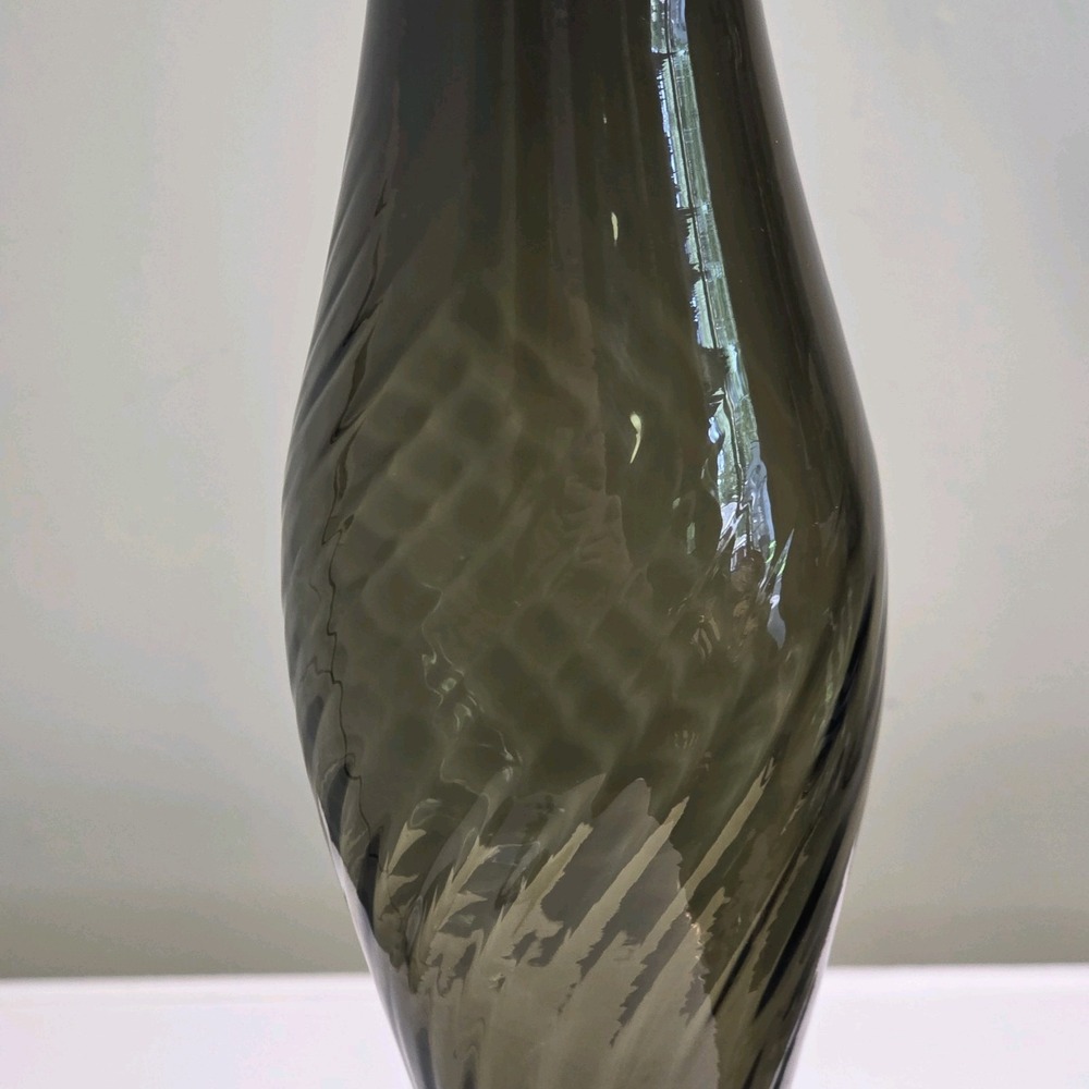 Vintage RARE Empoli Italy Smoke Gray Diamond Optic Glass Genie Bottle 27" - Picture 14 of 16